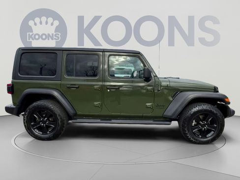Used 2021 Jeep Wrangler Unlimited Sport AWD/4WD image 12