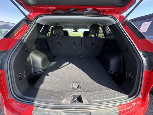 Used 2021 Chevrolet Blazer LT FWD image 23