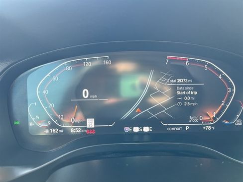 Used 2025 BMW X4 xDrive30i AWD/4WD image 16