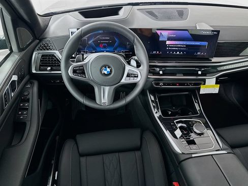 Used 2026 BMW X5 sDrive40i w/ M Sport Package RWD image 19