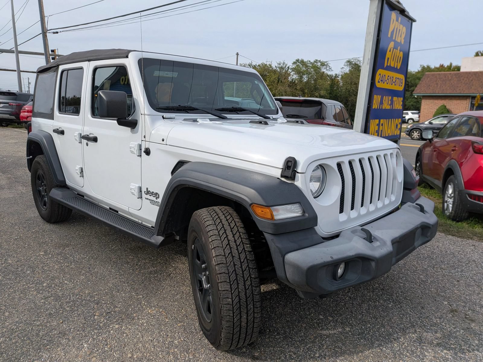 Used 2018 Jeep Wrangler Unlimited Sport AWD/4WD image 7