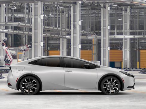 New 2026 Toyota Prius XSE image 12