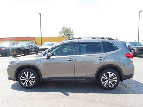 Used 2021 Subaru Forester Limited w/ Popular Package #3 AWD/4WD image 4