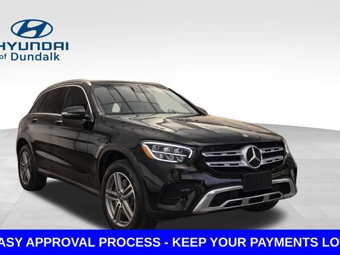 Used 2022 Mercedes-Benz GLC 300 w/ Premium Package Lite image 3