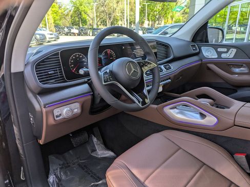 New 2026 Mercedes-Benz GLE 450e 4MATIC image 10