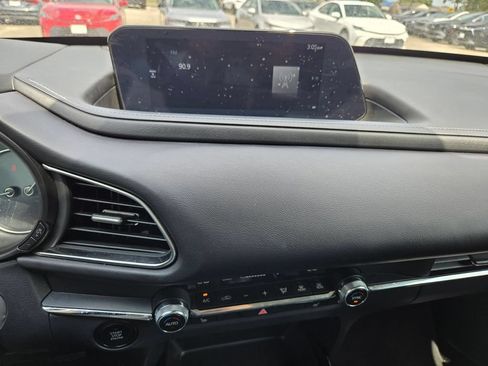 Used 2025 MAZDA CX-30 AWD 2.5 S w/ Preferred Package image 23