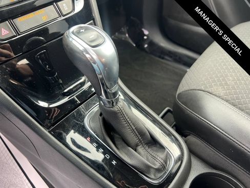 Used 2018 Buick Encore Preferred FWD image 25