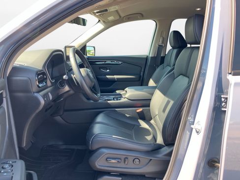 Certified 2026 Honda Pilot EX-L image 9