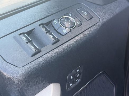 Used 2020 Ford F350 Lariat AWD/4WD image 13