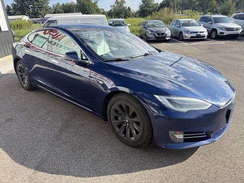 Used 2018 Tesla Model S 75D AWD/4WD image 5