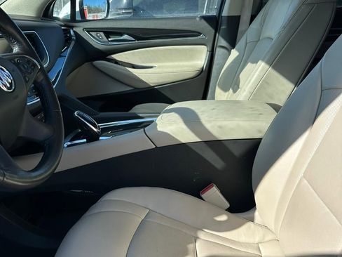 Used 2021 Buick Enclave Premium w/ Sun and Sites Package image 16