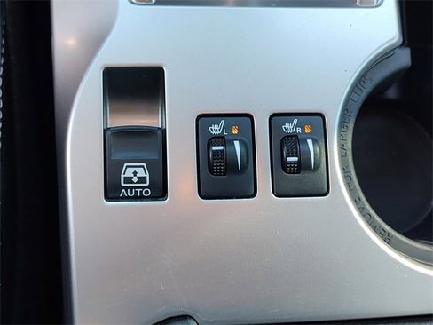 Used 2021 Toyota 4Runner SR5 Premium image 23