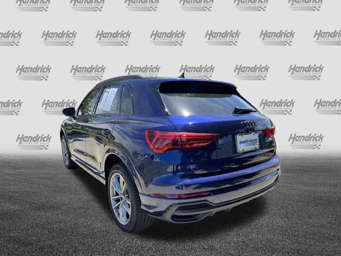 Certified 2025 Audi Q3 2.0T Premium w/ Convenience Package AWD/4WD image 7