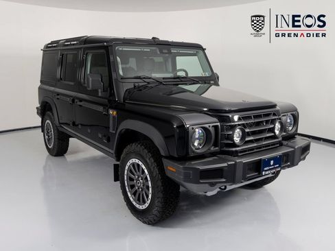 New 2025 INEOS Grenadier Fieldmaster Edition AWD/4WD image 1