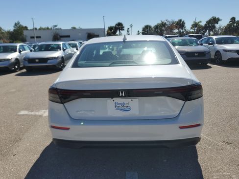 New 2026 Honda Accord LX image 5