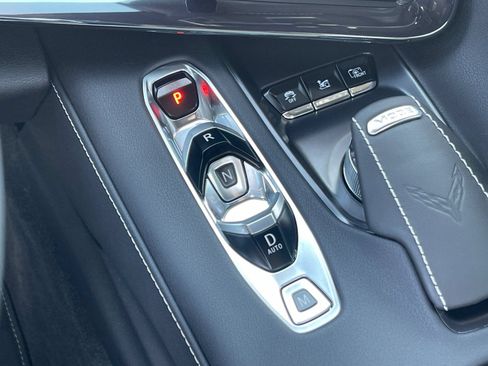 Used 2024 Chevrolet Corvette Stingray Preferred Cpe w/ Z51 Performance Package RWD image 22