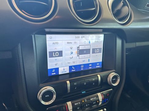 Used 2022 Ford Mustang GT Premium w/ Equipment Group 401A RWD image 16