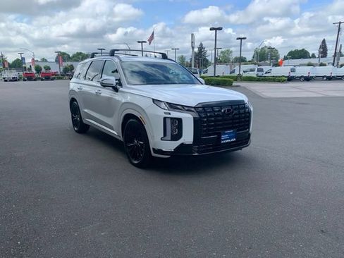 Certified 2025 Hyundai Palisade Calligraphy AWD/4WD image 13