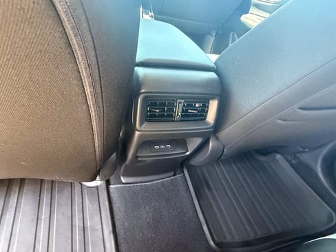 Used 2025 Honda CR-V EX image 16