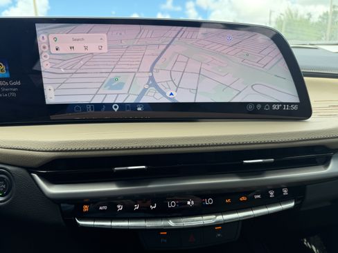 Certified 2024 Cadillac XT4 Premium Luxury w/ Active Safety Package FWD image 21
