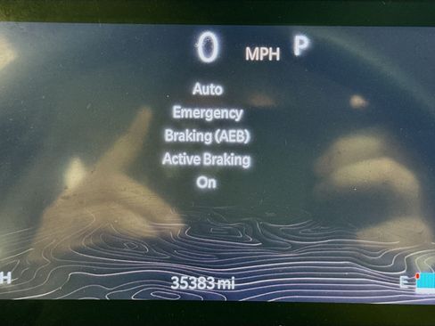 Used 2023 Jeep Grand Cherokee Limited AWD/4WD image 16