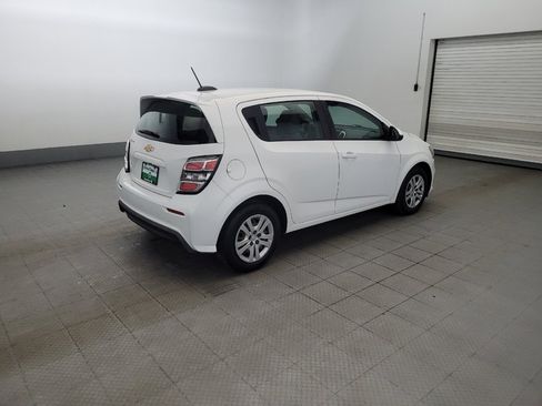 Used 2019 Chevrolet Sonic LT FWD image 10