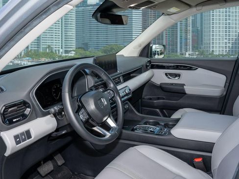 Certified 2024 Honda Pilot EX-L image 18