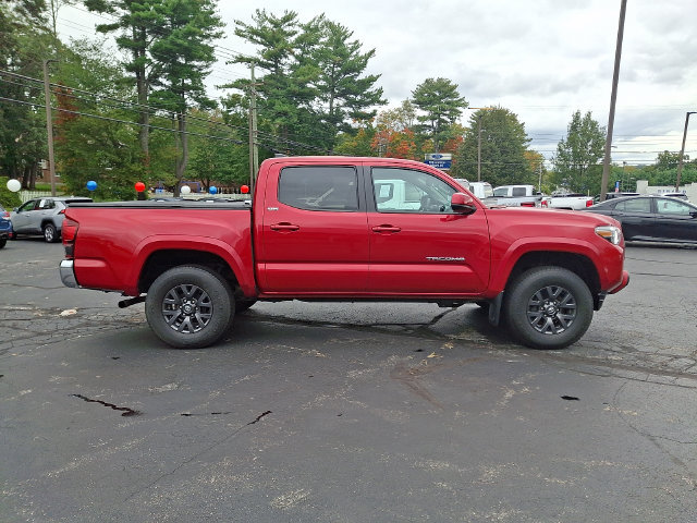 Used 2023 Toyota Tacoma SR5 AWD/4WD image 7