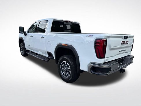 New 2026 GMC Sierra 2500 SLT w/ SLT Premium Package AWD/4WD image 3