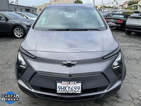Used 2023 Chevrolet Bolt LT image 2