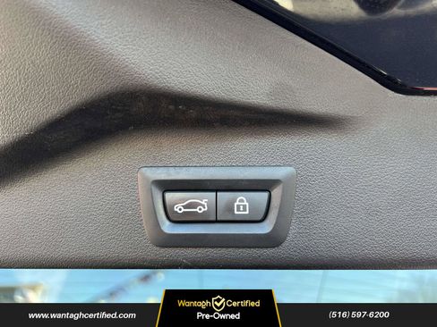 Used 2020 BMW X5 M50i w/ Executive Package image 9