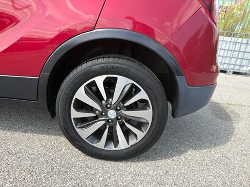 Used 2017 Buick Encore Essence FWD image 33