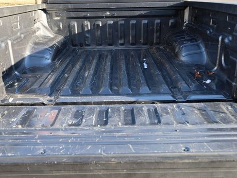 Used 2022 Nissan Frontier S w/ Technology Package image 11