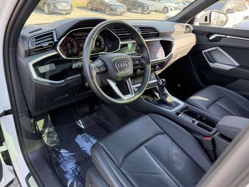 Used 2023 Audi Q3 2.0T Premium Plus w/ Premium Plus Package AWD/4WD image 16