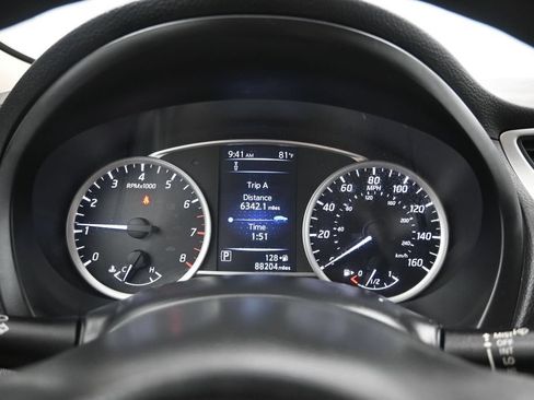 Used 2018 Nissan Sentra S FWD image 14
