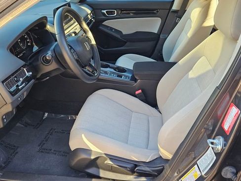 Used 2023 Honda Civic EX image 11