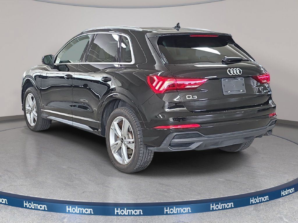 Used 2024 Audi Q3 2.0T Premium AWD/4WD image 9