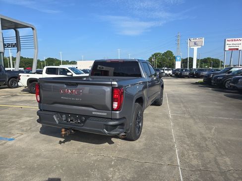 Used 2020 GMC Sierra 1500 Elevation w/ Elevation Value Package RWD image 8