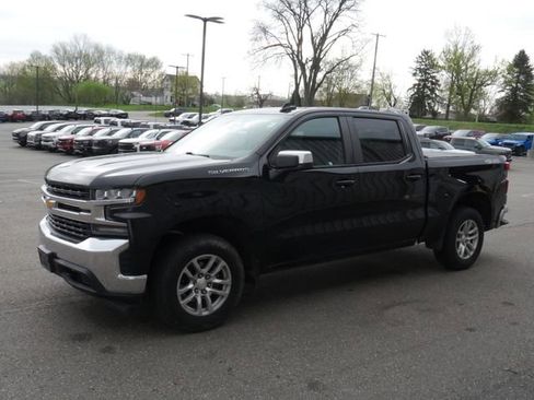 Used 2019 Chevrolet Silverado 1500 LT w/ All-Star Edition image 4