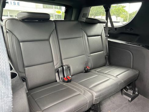 Used 2021 Chevrolet Suburban High Country RWD image 48