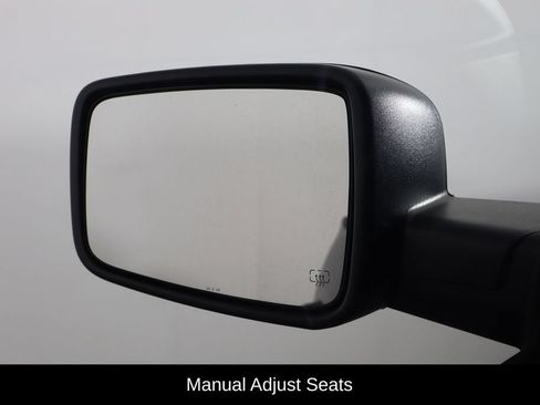 Used 2019 RAM 1500 Express w/ Express Value Package AWD/4WD image 38