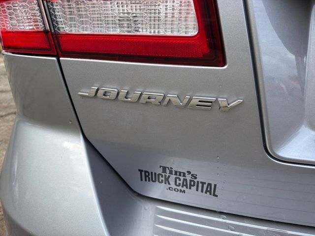 Used 2018 Dodge Journey SXT w/ Premium Group FWD image 9