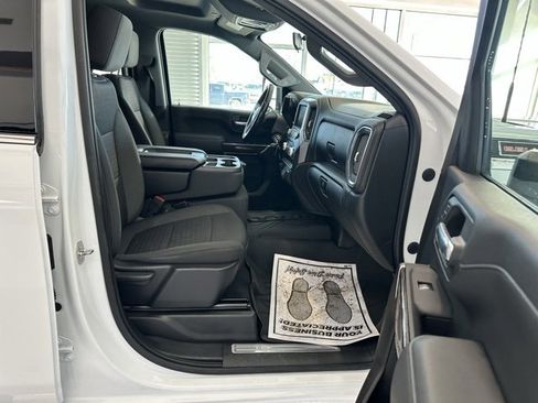 Used 2022 GMC Sierra 2500 SLE w/ Snow Plow Prep/Camper Package image 16