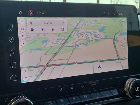 Used 2024 GMC Canyon Elevation w/ Convenience Package image 28