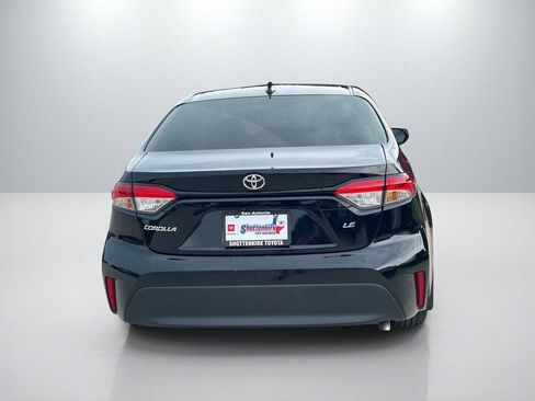 Used 2025 Toyota Corolla LE FWD image 6