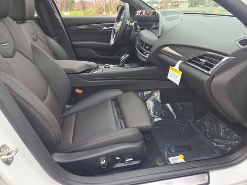 New 2026 Cadillac CT5 Sport w/ Technology Package AWD/4WD image 6