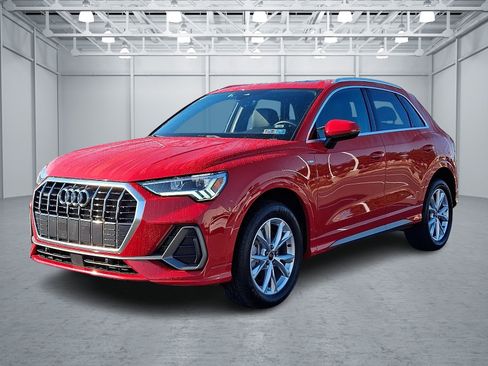 Used 2025 Audi Q3 2.0T Premium AWD/4WD image 3