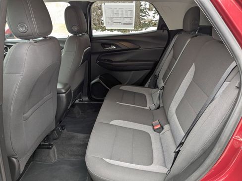 Certified 2021 Chevrolet TrailBlazer LT w/ Convenience Package image 28