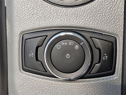 Used 2024 Ford E-450 and Econoline 450 Super Duty w/ Driver's Safety Package image 23