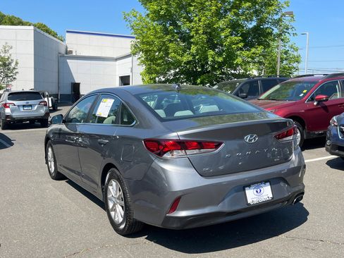 Used 2018 Hyundai Sonata SE FWD image 3